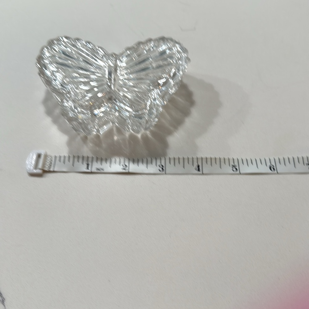 Crystal Butterfly Dish with Cover. - Picture 2 of 3